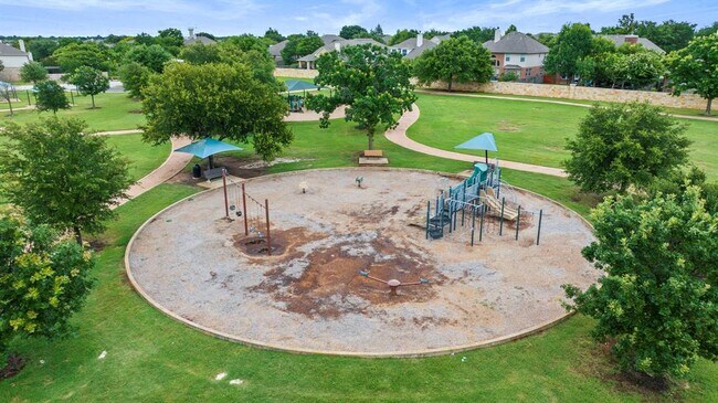 Building Photo - 9424 Castle Pines Dr