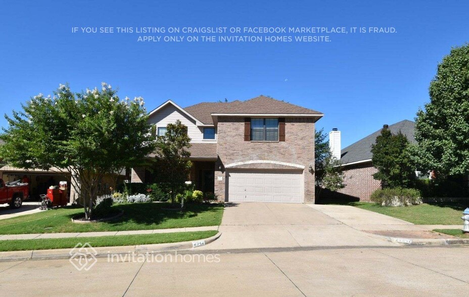 Primary Photo - 2942 Greenway Dr