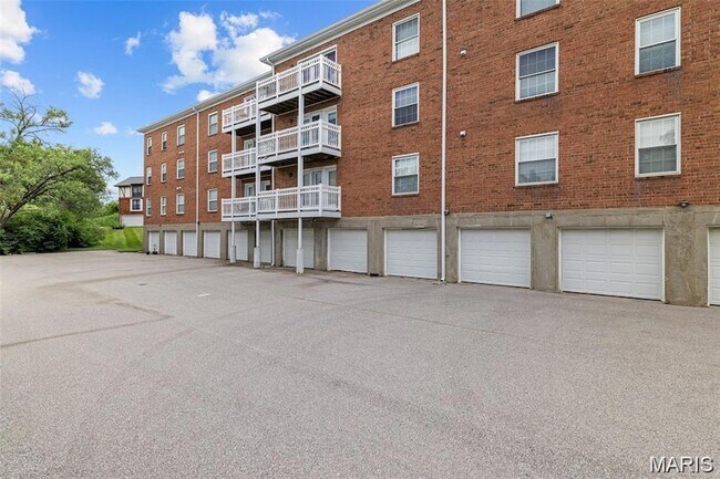 Building Photo - 964 Claytonbrook Dr