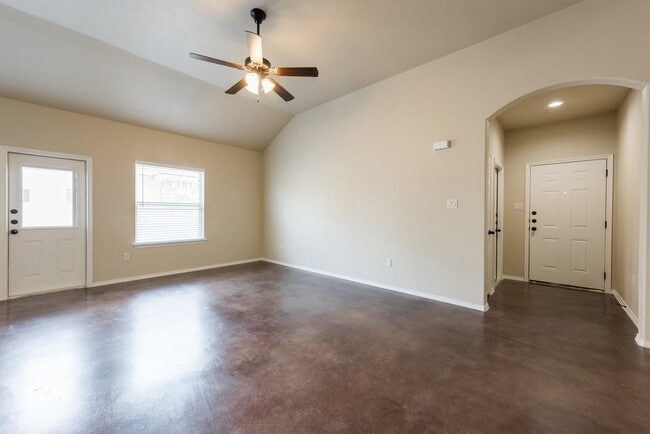 Building Photo - 491 Jack Rabbit Ln