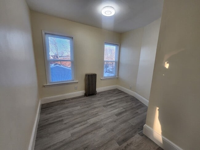 Building Photo - 564 Hyde Park Ave