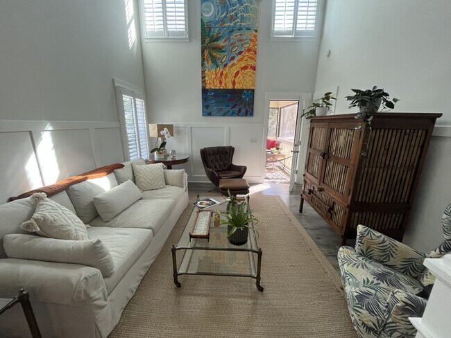 Building Photo - 16 Old Stoney Ln