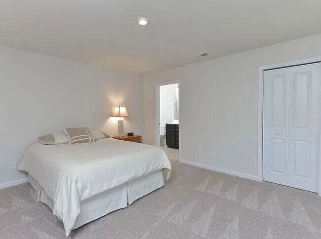 Building Photo - 1408 Kobuk Vly Ct