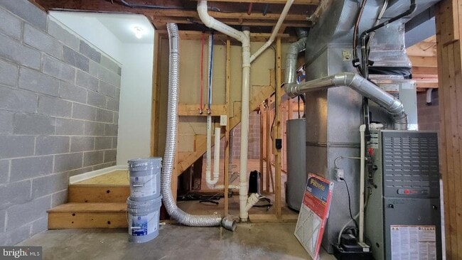 Building Photo - 216 Brookside Terrace