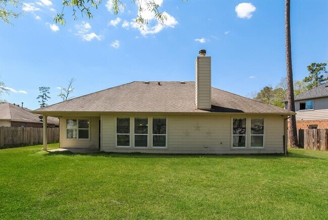 Building Photo - 16630 Convoy Ct