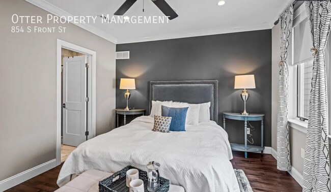 Building Photo - 854 S Front St