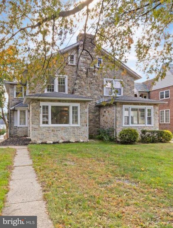 Building Photo - 514 E Lancaster Ave