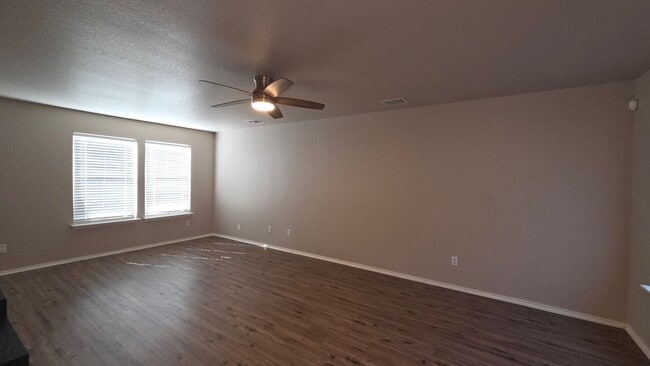 Building Photo - The Hills at Shaenfield 4 Bedroom