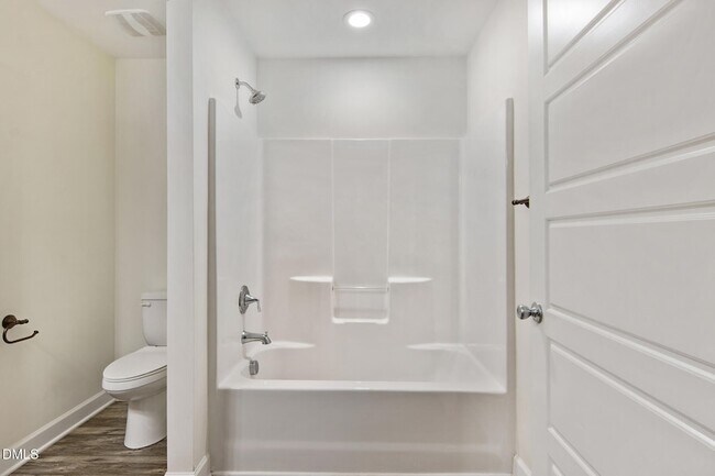 Building Photo - 116 Brickyard Ln