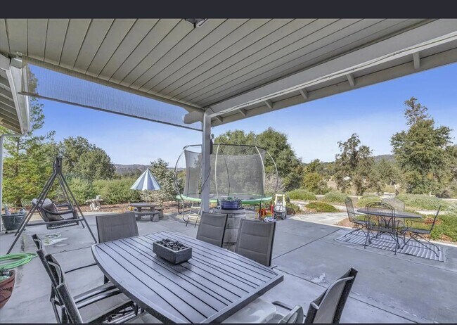 Building Photo - 46347 Opah Dr