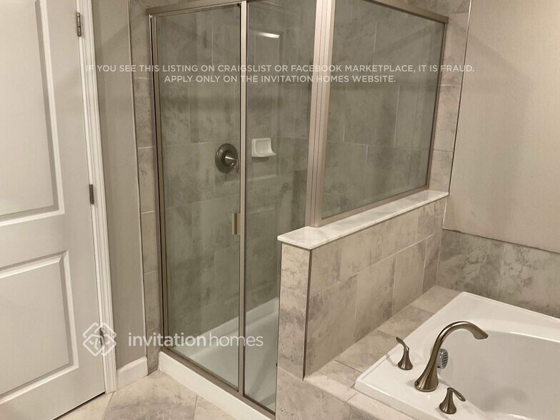 Building Photo - 8527 Houndstooth Enclave Dr