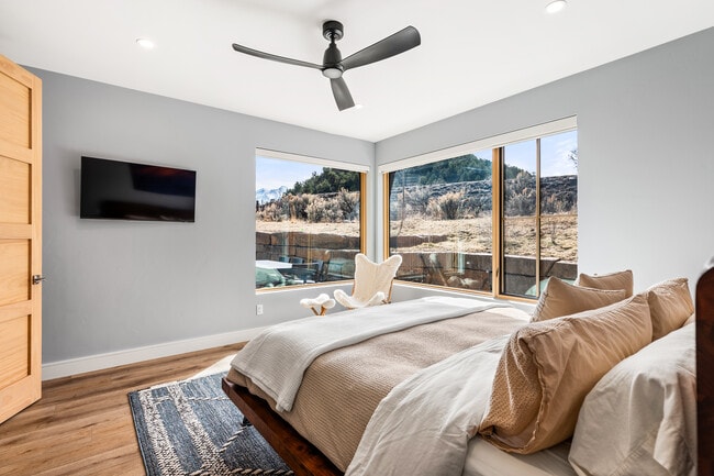 Building Photo - 117 Bowles Dr