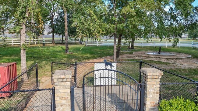 Building Photo - 30208 Arnold Br Dr