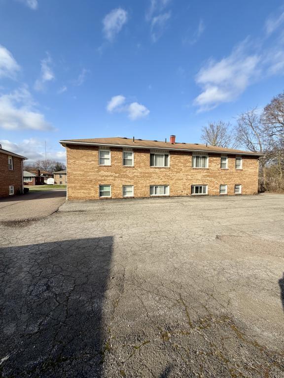 Building Photo - 841 Moyer Ave