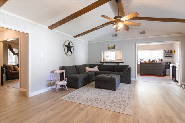 Building Photo - 13418 Paradise Valley Dr