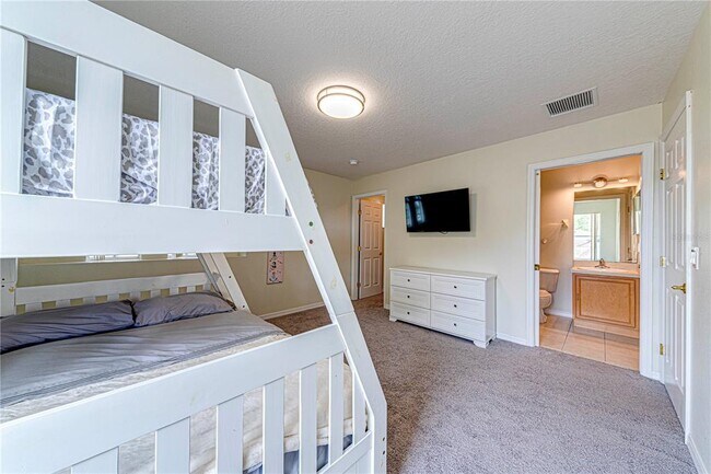 Building Photo - 360 Tupelo Cir