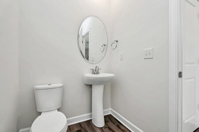 Building Photo - 8315 Flint Hill Dr
