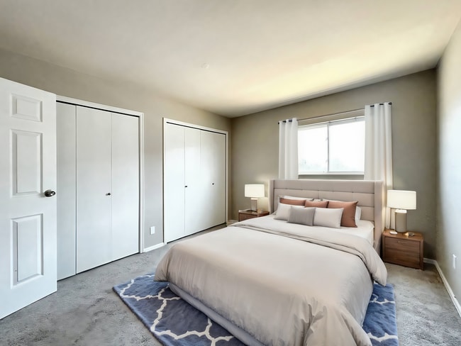 Building Photo - 5314 Solar Ridge Dr