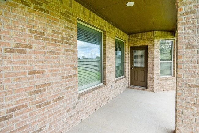 Building Photo - 13906 Manobrook Ct