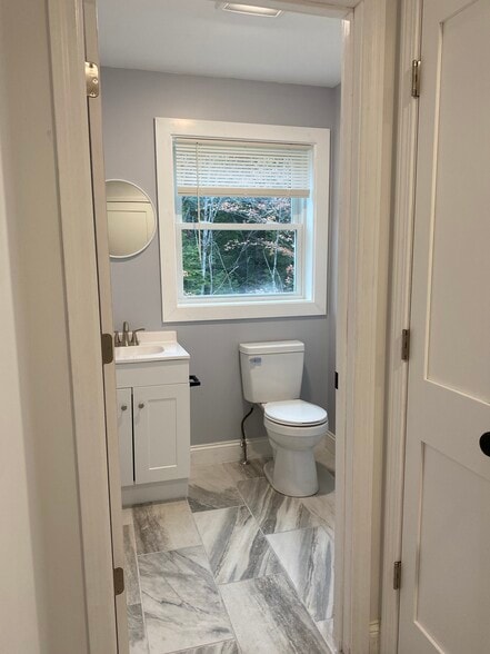 Building Photo - 16 Lumberjack Dr