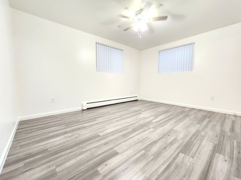 Building Photo - 1330 Zephyr St