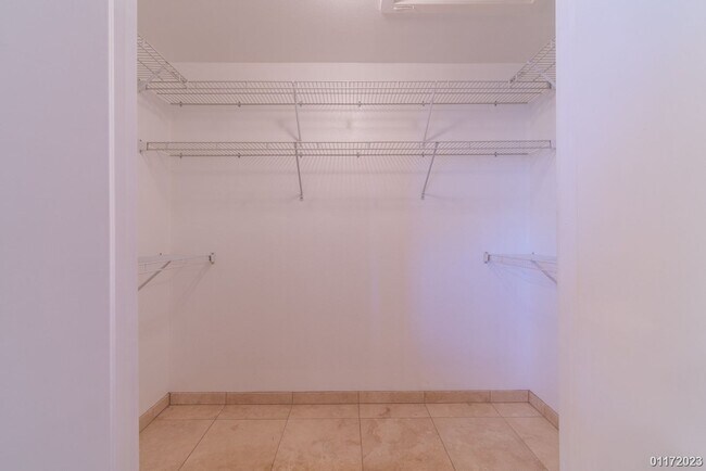 Building Photo - 94-212-212 Lelehua Pl