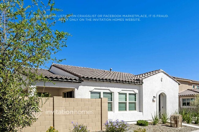 Building Photo - 18972 W Reade Ave