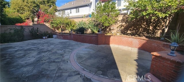 Building Photo - 11 Iron Springs