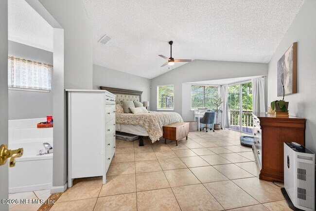 Building Photo - 3534 Millcrest Dr