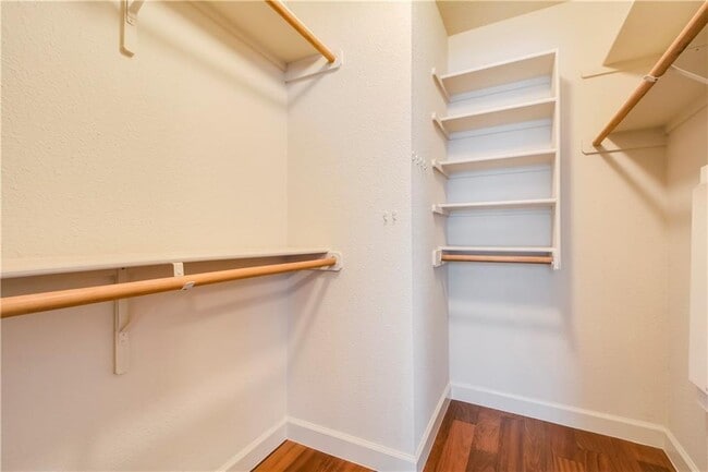 Building Photo - 14416 Mowsbury Dr