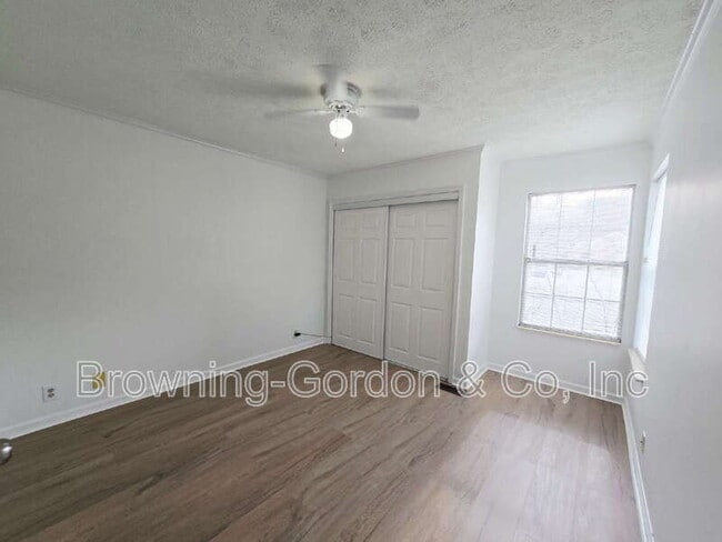 Building Photo - 5210 Village Way