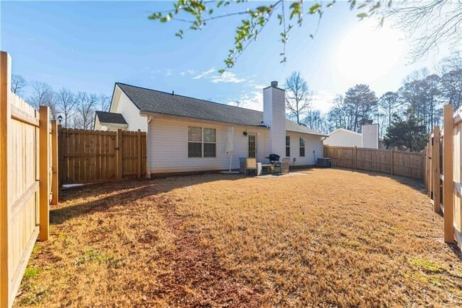 Building Photo - 199 Amelia Creek Way SE