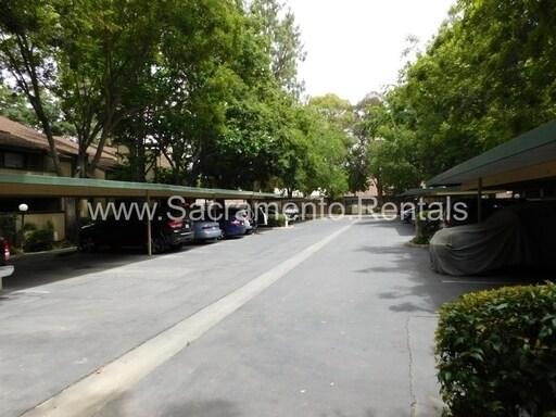 Building Photo - 750 Del Verde Cir