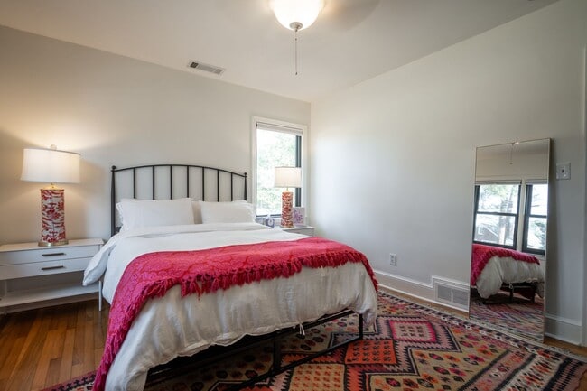 Building Photo - 119 Fortson Cir