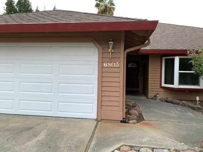 Building Photo - GRANITE BAY ~ HOME FOR RENT!