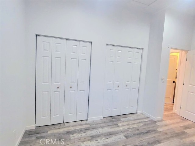 Building Photo - 15851 Leadwell St