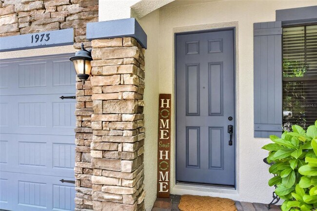 Building Photo - 1973 Fishtail Fern Way