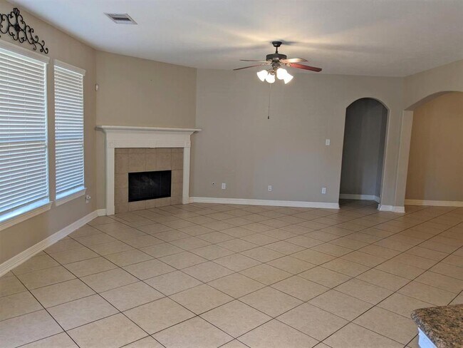 Building Photo - 15315 Opera House Row Dr