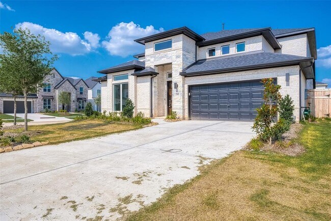 Building Photo - 29803 Breezy Pnes Lp
