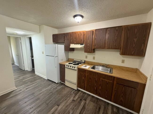 Building Photo - Apartment For Rent in Arab