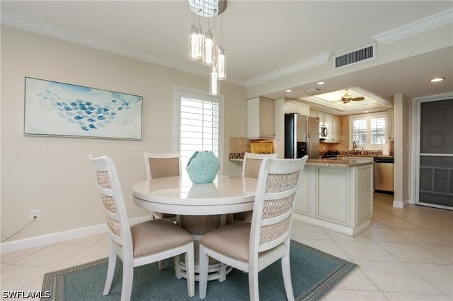 Building Photo - 271 Southbay Dr