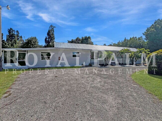 Building Photo - Coastal Comfort Meets Everyday Living – 1BR Home in Bokeelia – 1 Month Free on Unit 3!