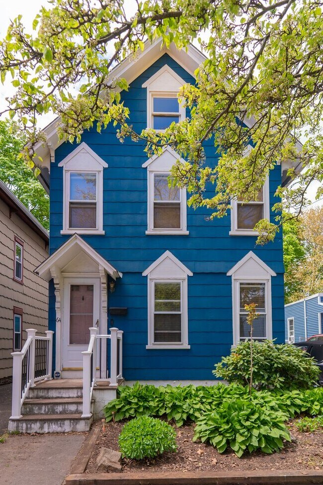 Building Photo - Charming East Rock Single Family