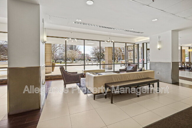 Building Photo - 6301 Stevenson Ave