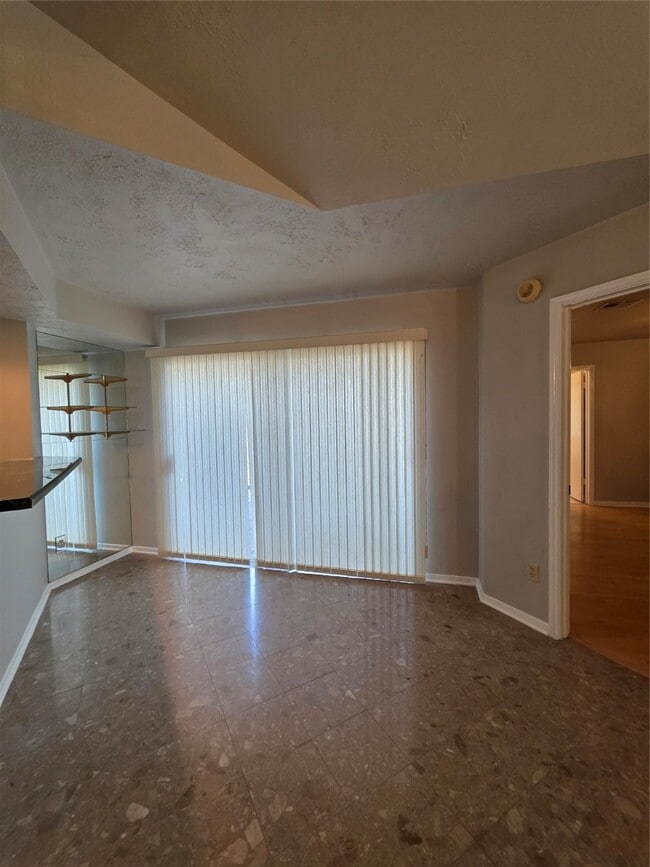 Building Photo - 12830 Careywood Dr