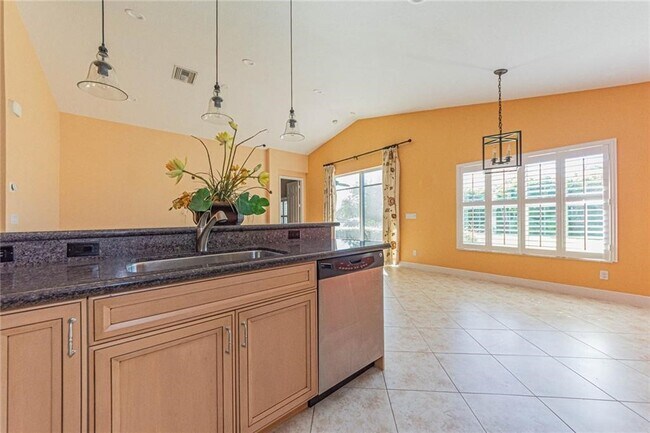 Building Photo - 2695 Heron Bay Ln
