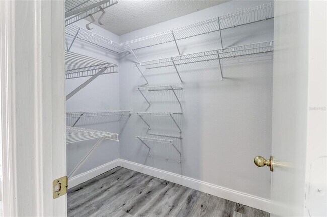 Building Photo - 29806 Morningmist Dr