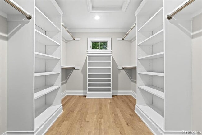 Building Photo - 1897 Norfolk St