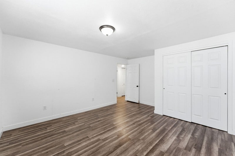 Building Photo - 1545 Merlin Way