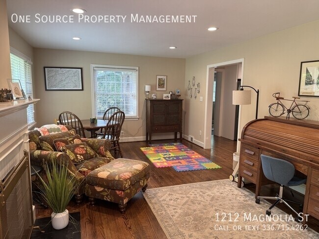 Building Photo - 1212 Magnolia St